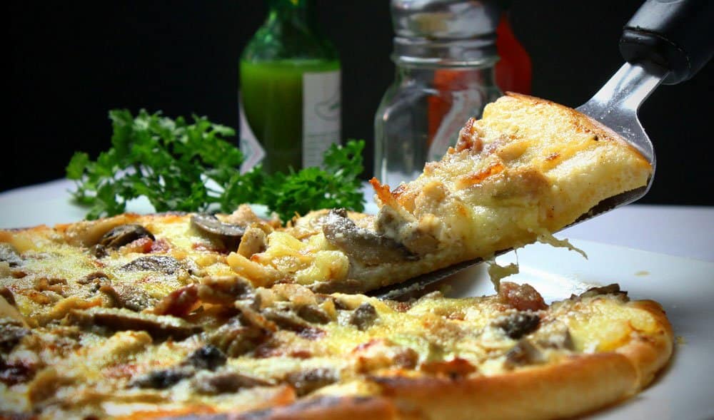 pizza-329523_1920 pizza