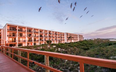 Beacher’s Lodge Oceanfront Suites